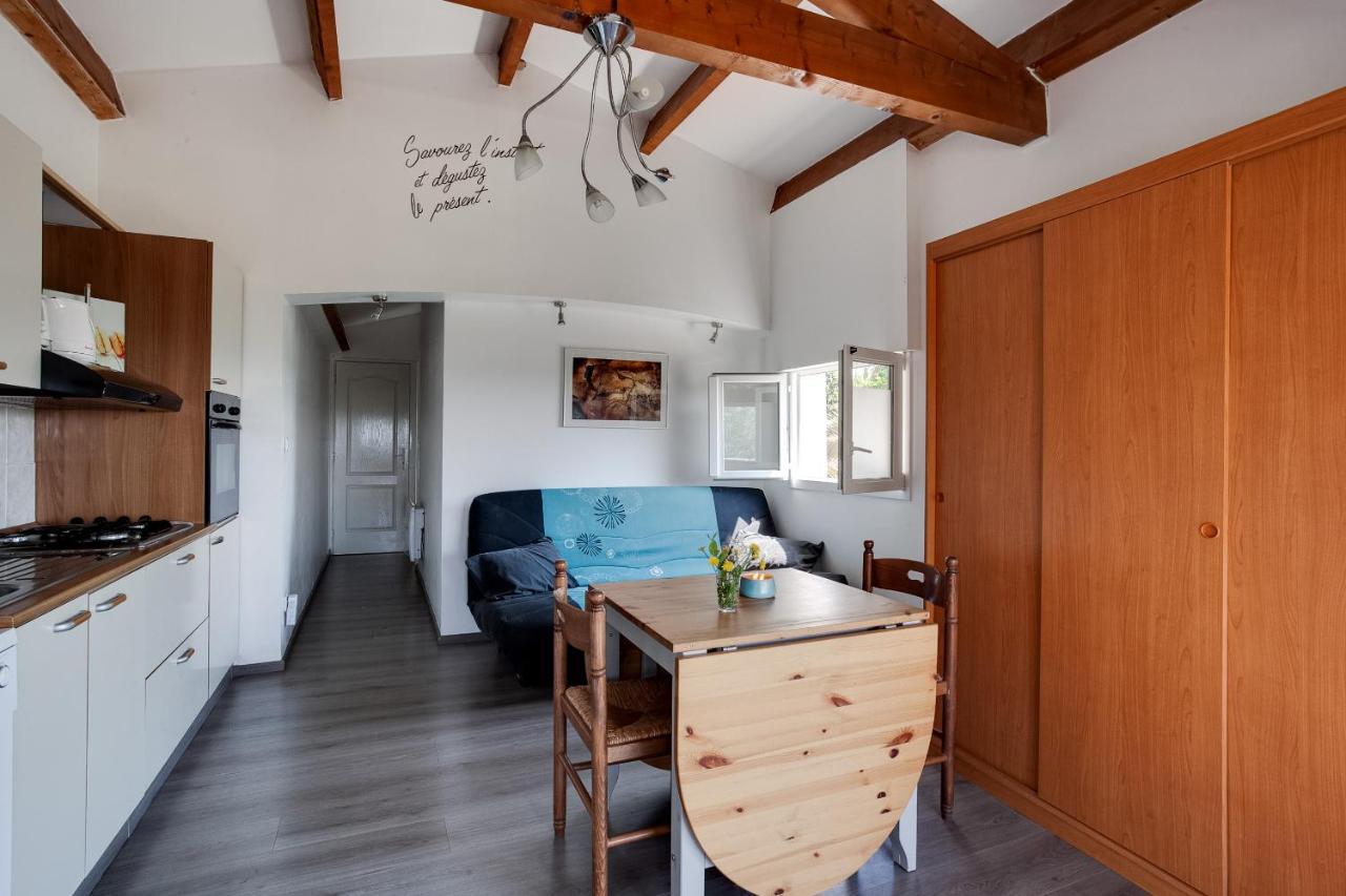 Apartments La Vieille Source Saint-Martin-dʼArdèche Екстериор снимка