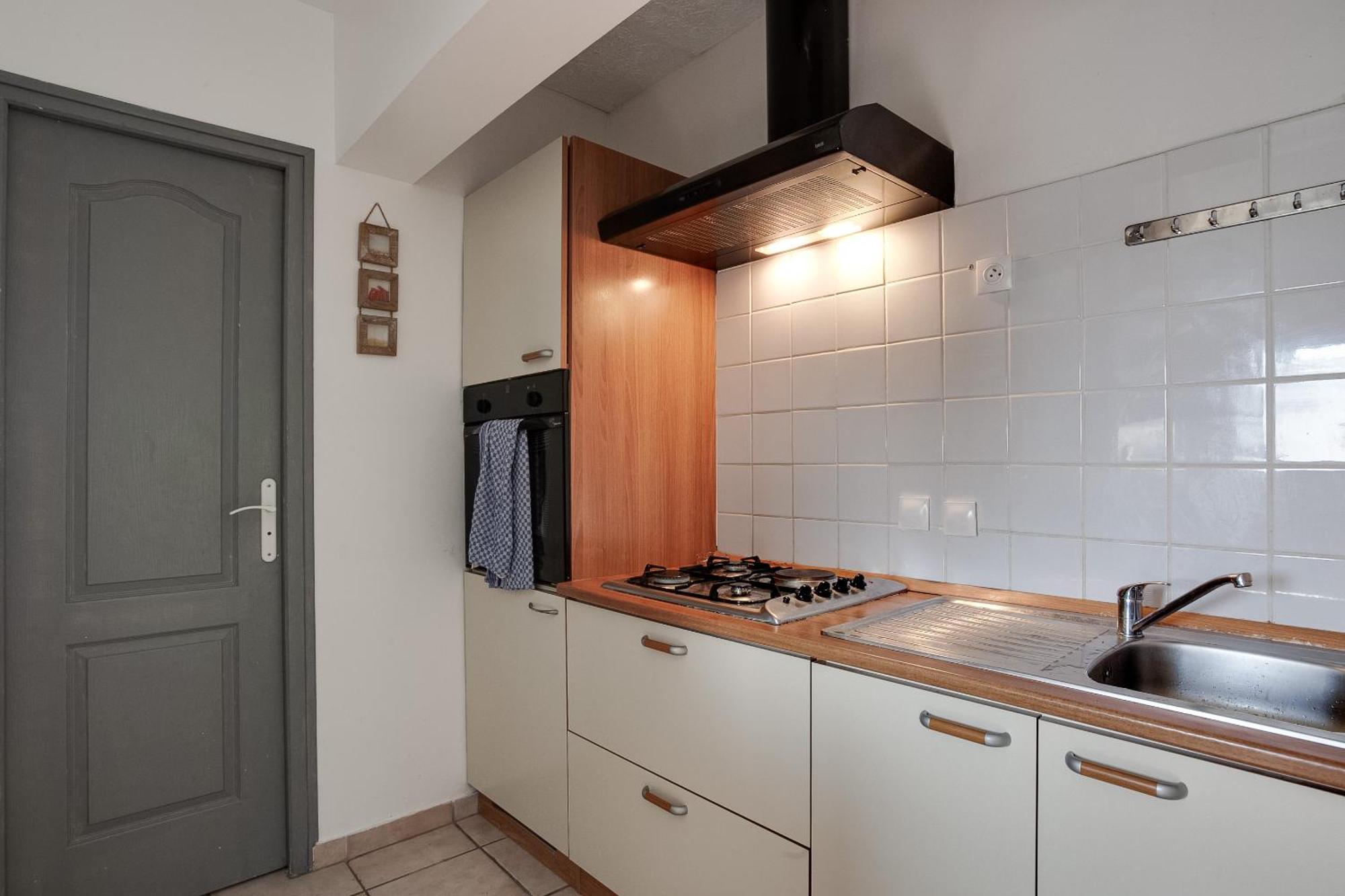 Apartments La Vieille Source Saint-Martin-dʼArdèche Екстериор снимка